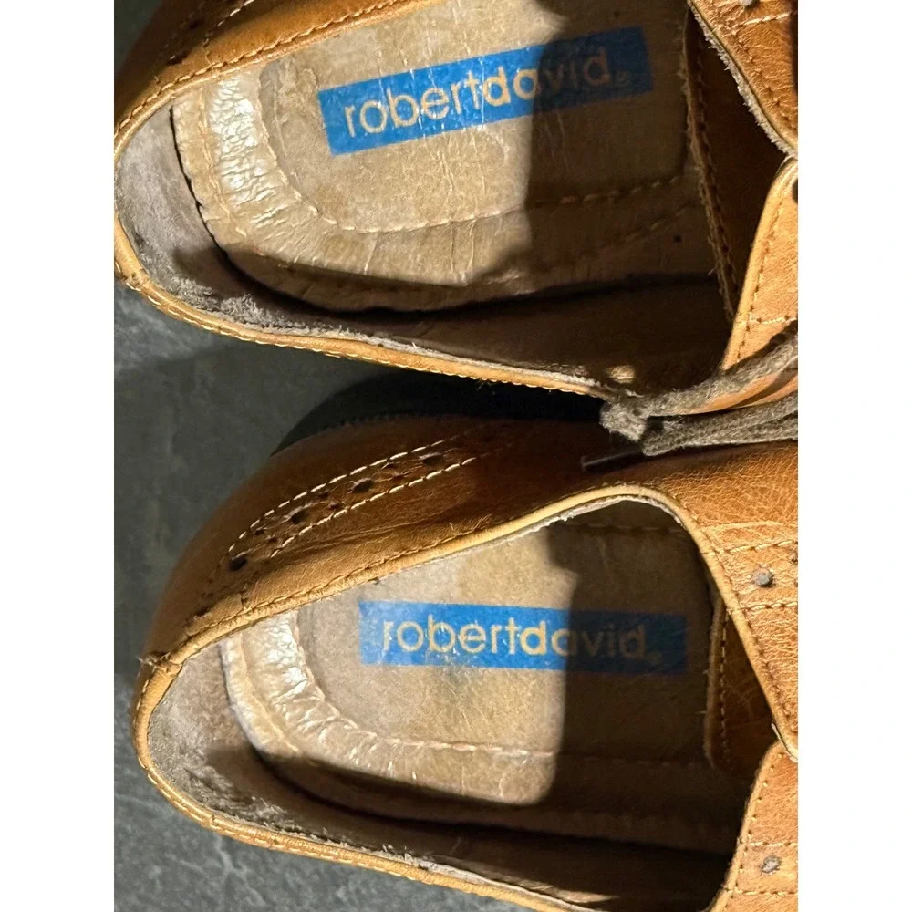 Robert David classic wingtip